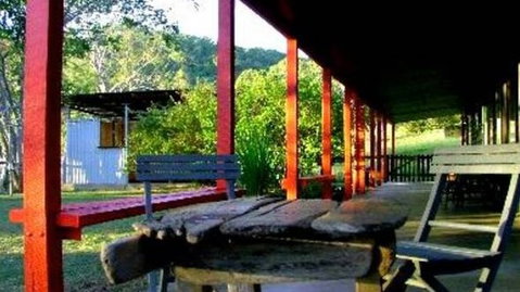 Katandra Mountain Farm House - Northern Rivers Accommodation 4