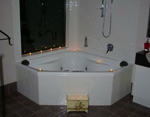 Whispers Of The Valley - Northern Rivers Accommodation 4