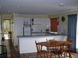 Firefly - Holiday Home - Northern Rivers Accommodation 2