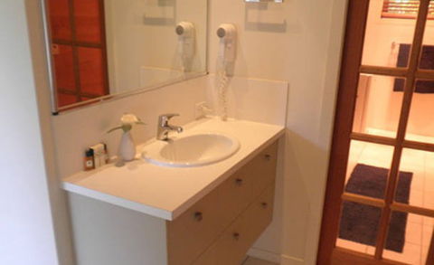 Ravensbourne Escape Silverwood Lodge - Northern Rivers Accommodation 0