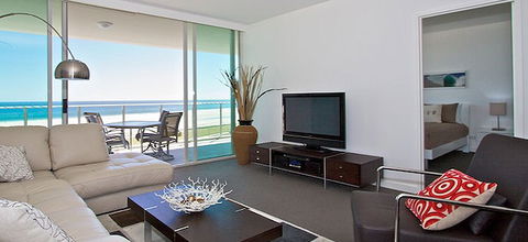 Kirra Surf Apartments - Northern Rivers Accommodation 4