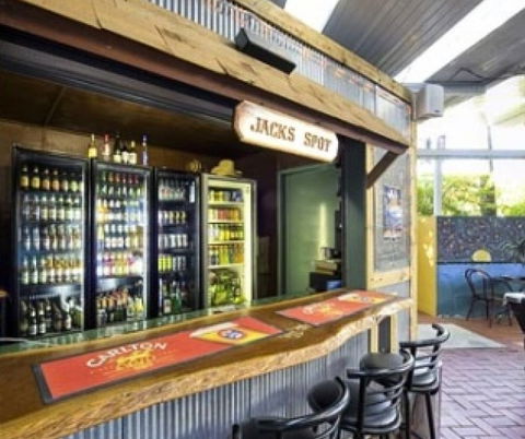 Aquarius Backpackers Gold Coast - Northern Rivers Accommodation 2