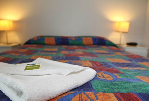 Ambassador Apartments Holiday Units - Northern Rivers Accommodation 3