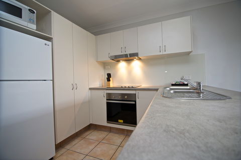 Blue Water Bay Luxury Villas - Northern Rivers Accommodation 5