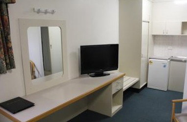 AZA Motel - Northern Rivers Accommodation 3