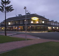 Grand Tasman Hotel - Northern Rivers Accommodation