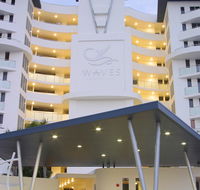 Waves Maroochy River - Northern Rivers Accommodation