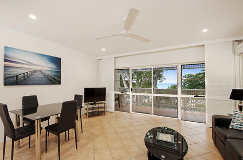 Marlin Waters Beachfront Apartments - Northern Rivers Accommodation 2