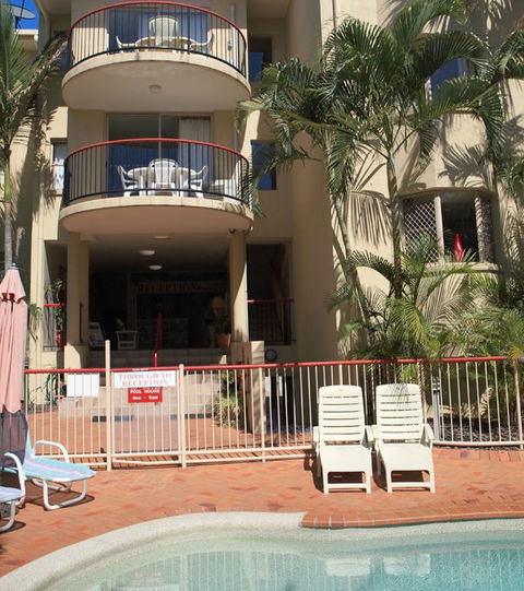 Santalina On Hervey Bay - Northern Rivers Accommodation 3