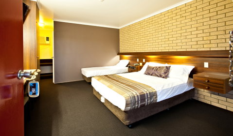 Sarina Motor Inn - Northern Rivers Accommodation 1