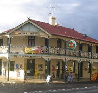 Royal Hotel Mandurama - Northern Rivers Accommodation