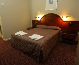 Berkeley Hotel - Northern Rivers Accommodation 0