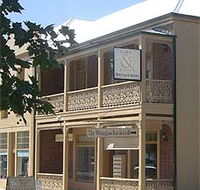 Cobb  Co Court Boutique Hotel - Northern Rivers Accommodation