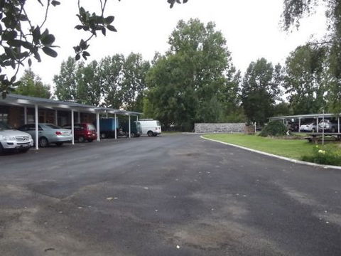 Guyra Motor INN - Northern Rivers Accommodation 3