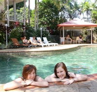 Cairns Reef Apartments and Motels - Northern Rivers Accommodation
