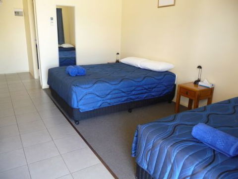 Moura Motel - Northern Rivers Accommodation 2