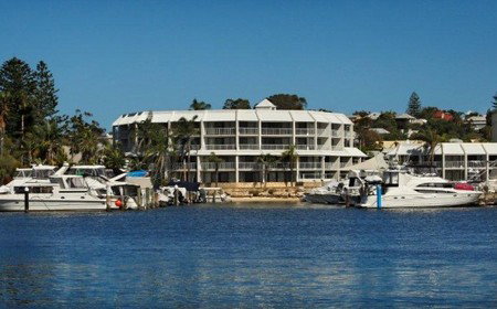 Pier 21 Apartment Hotel - Northern Rivers Accommodation 0