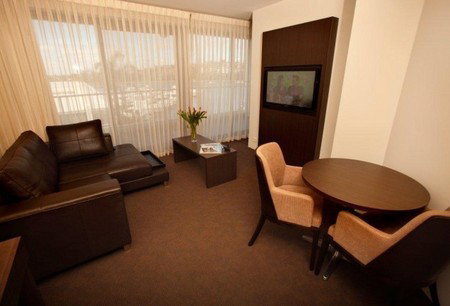 Pier 21 Apartment Hotel - Northern Rivers Accommodation 4