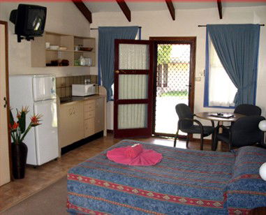 The Village Cabins - Northern Rivers Accommodation 3