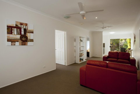 Mt Coolum Retreat - Northern Rivers Accommodation 1