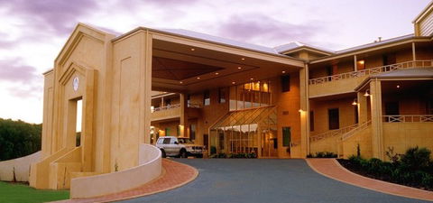 Abbey Beach Resort - Northern Rivers Accommodation 3