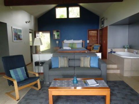Mountain Edge Lodges - Northern Rivers Accommodation 1