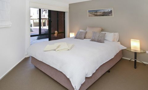 Unit5 Wyuna Queenscliff - Northern Rivers Accommodation 3