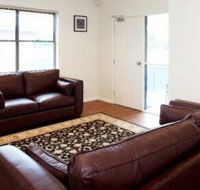 Executive Oasis Narribri Serviced Apartments - Northern Rivers Accommodation