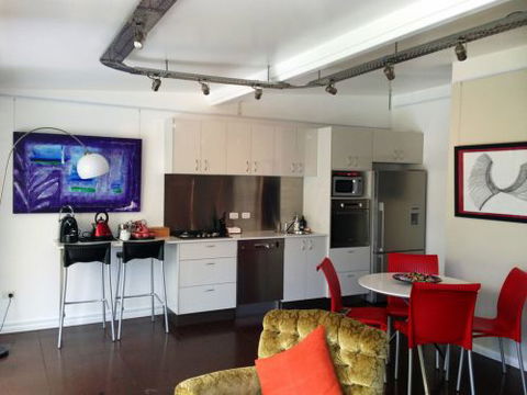 ArtHOUSE Beachfront Accommodation - Northern Rivers Accommodation 1