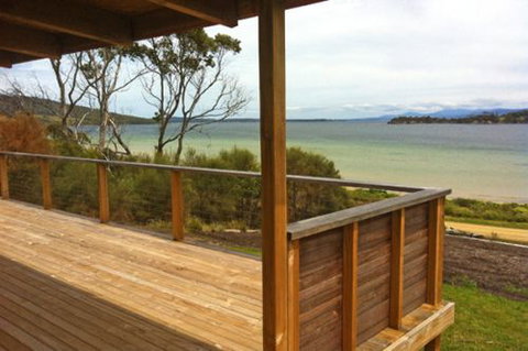 Beachcomber - Northern Rivers Accommodation 0