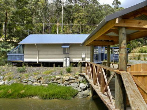 Huon Charm Waterfront Cottages - Northern Rivers Accommodation 5