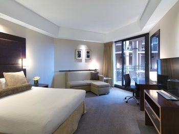 Amora Riverwalk Melbourne - Northern Rivers Accommodation 16