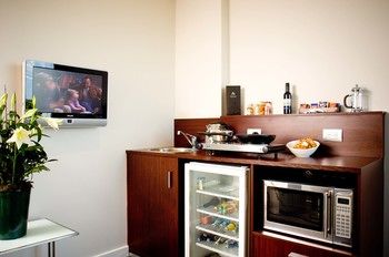 Amora Riverwalk Melbourne - Northern Rivers Accommodation 17