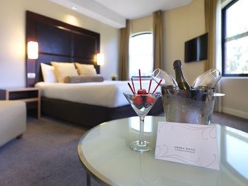 Amora Riverwalk Melbourne - Northern Rivers Accommodation 20