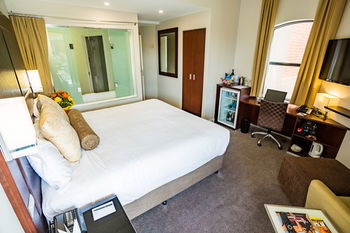 Amora Riverwalk Melbourne - Northern Rivers Accommodation 56