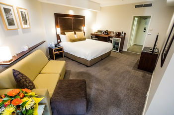 Amora Riverwalk Melbourne - Northern Rivers Accommodation 62