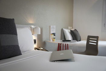 Ibis Sydney Airport - Northern Rivers Accommodation 13