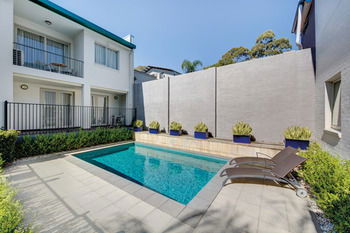 Adina Apartment Hotel Chippendale - Northern Rivers Accommodation 20