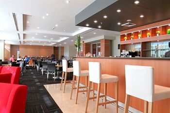 Waldorf Parramatta Apartment Hotel - Northern Rivers Accommodation 1