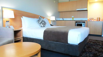 Waldorf Parramatta Apartment Hotel - Northern Rivers Accommodation 7