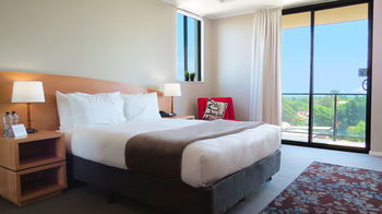 Waldorf Parramatta Apartment Hotel - Northern Rivers Accommodation 12