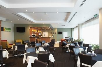 Waldorf Parramatta Apartment Hotel - Northern Rivers Accommodation 17