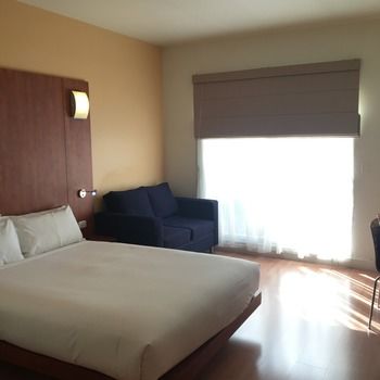 Ramada Encore Dandenong - Northern Rivers Accommodation 15