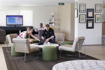 Alpha Hotel Eastern Creek - Northern Rivers Accommodation 2