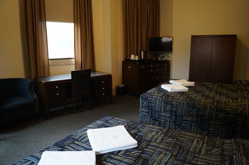 Royal Exhibition Hotel - Northern Rivers Accommodation 46