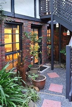 Holly Lodge - Northern Rivers Accommodation 5