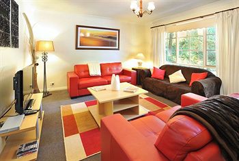 Holly Lodge - Northern Rivers Accommodation 6
