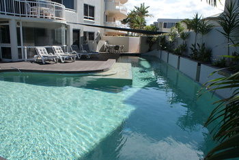 Beachside Resort - Kawana Waters - Northern Rivers Accommodation 14