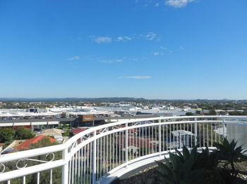 Beachside Resort - Kawana Waters - Northern Rivers Accommodation 50