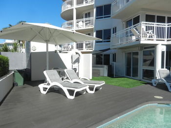 Beachside Resort - Kawana Waters - Northern Rivers Accommodation 51